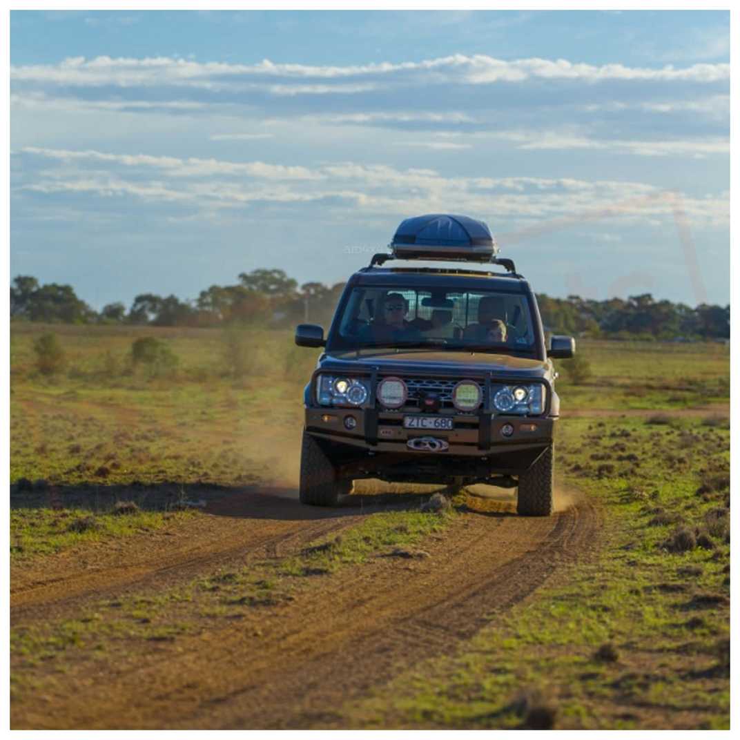 Image 2 ARB Bull Bars for Land Rover Discovery 2003-2004 part in Bumpers & Parts category